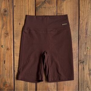 Gymshark Chocolate Brown Biker Shorts Whitney Simmions Women's Size Small